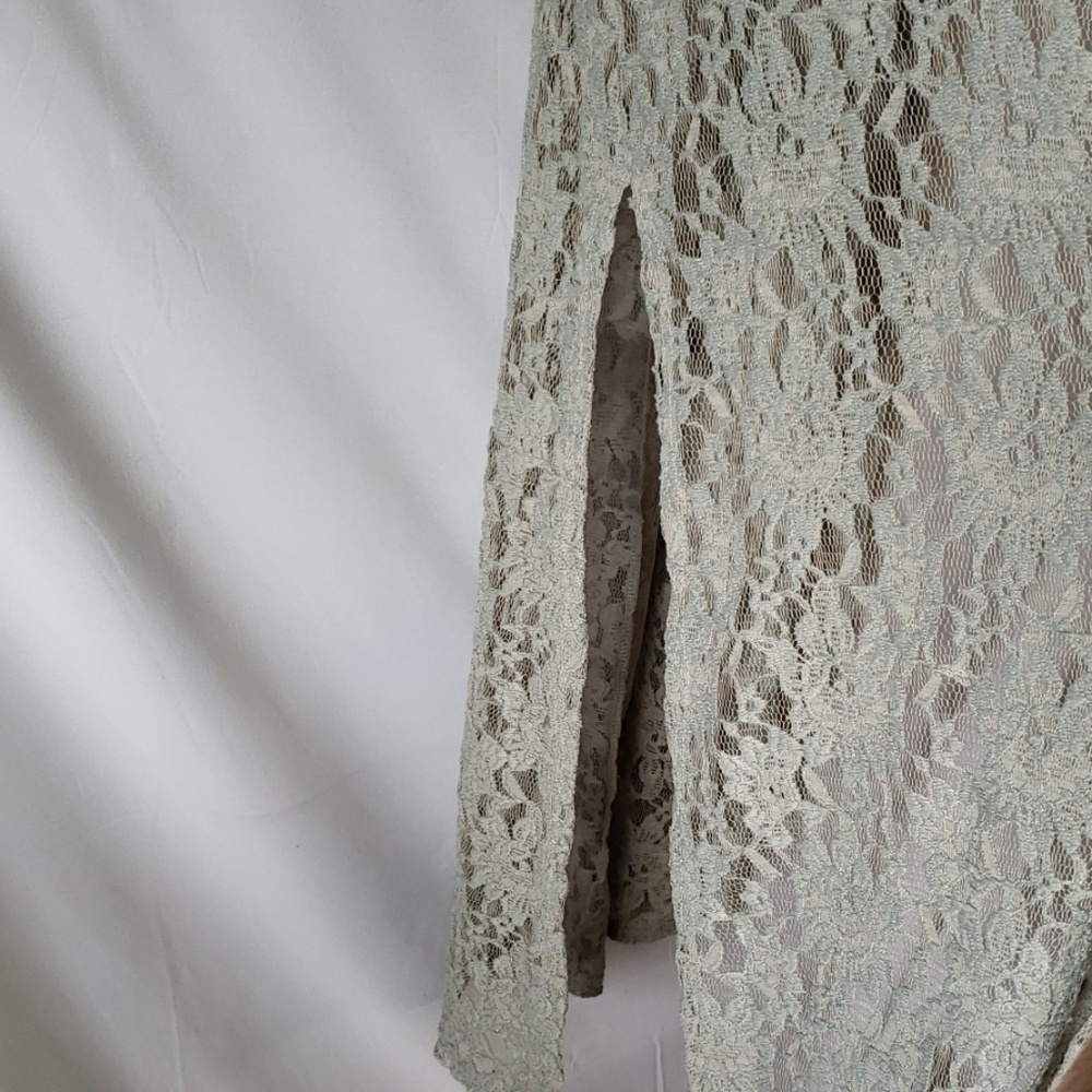 LuLaRoe JOY long vest - Picture 6 of 7